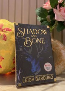 New Shadow and Bone: 1 Trilogy Book By Leigh Bardu