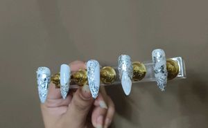 Press-On Nails - Silver &amp; White Marble Design