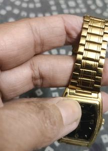 Roches Quartz Watch