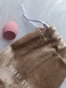 Bobbi Brown mini blender ♥️💕