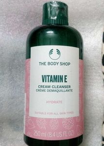 The Body Shop Vitamin E Cream Cleanser
