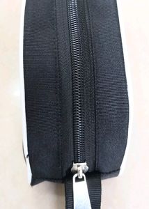 🆕️ Shaving Pouch With White Pipping