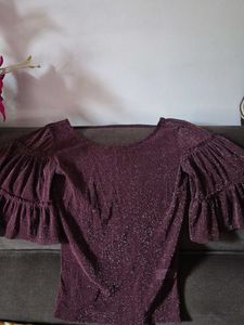 Bell sleeves dark wine color top