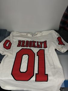 hnm Brooklyn Graphic Tee size XL