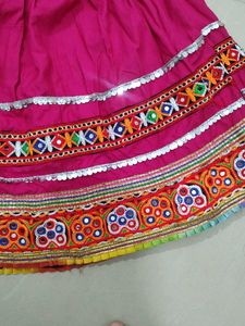 Girls Ethnic Dress   Navaratri Lehenga..