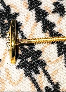 18 carat pure gold stud#fixed price