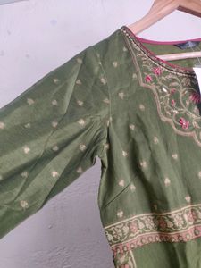 Aurelia Green Zari Kurti ( Women)