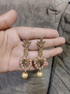 Elegant Drop Earrings with Pearls