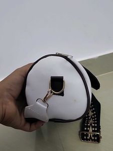 Stylish White &amp; Black Crossbody Bag