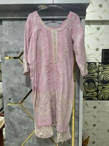 Elegant Pink Embroidered Kurta