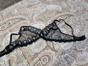 Netted Embroidered Bra