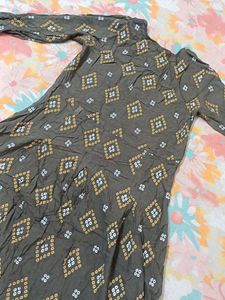 Cotton Blend One Line Henna Kurti