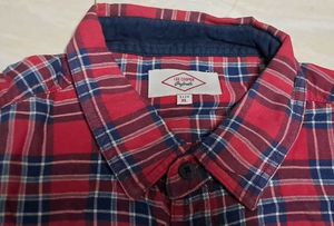 Red &amp; Blue Plaid Flannel Button-Down Shirt