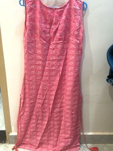 Embroidered Pink Kurta