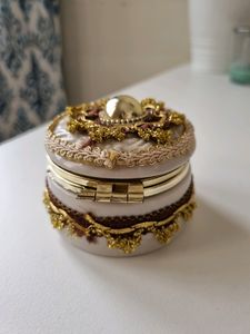 Ceramic Jewellery Box