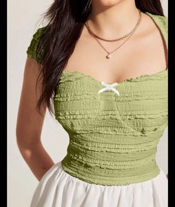 savana sage green Textured Cropped Top💗