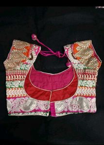 Embroidered Blouse pic 😘