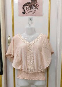 Chic Lace Trim Blouse