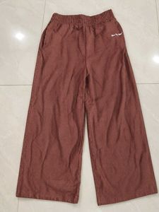 Comfortable Wide-Leg Cropped Pants