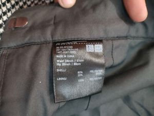Uniqlo Houndstooth Skorts ! Good as new with tag!