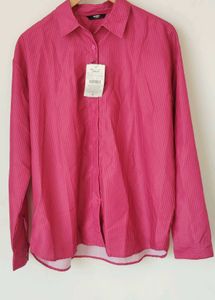 Chic Pink Striped Button-Down Shirt💘