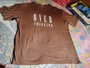 236. Brown oversized tshirt
