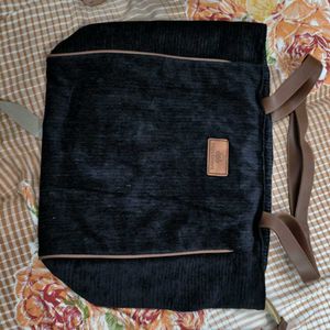 Chic Black Tote Bag