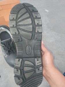 Go Work Heavy Duty  Safety Footwear Size-8