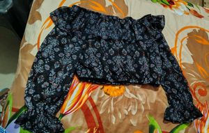 Chic Off-Shoulder Floral Top