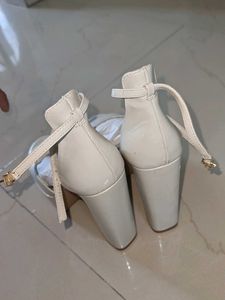 Chic White Platform Heels