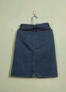Blue Denim Button-Front Skirt
