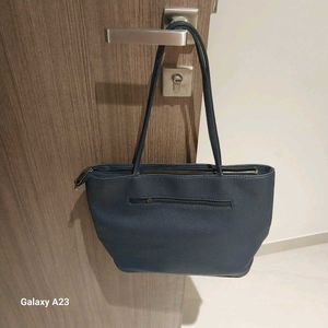 Stylish Blue Textured Handbag