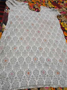 Elegant Kurta with  lages Intricate Pattern