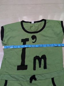 Cute Green 'I'm' T-Shirt top