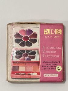 Compact Makeup Set