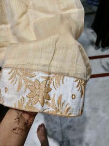 Elegant Cream Kurta &amp; poncho