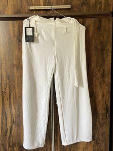 Chic High-Waisted Wide-Leg Trousers