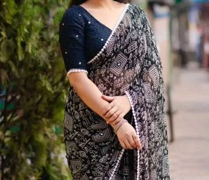 Stylish Black &amp; White Printed Saree