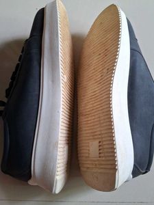 Stylish Black Sneakers