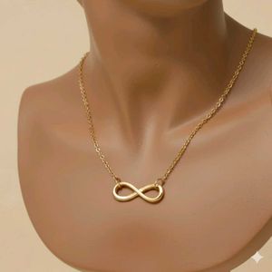 Elegant Infinity Necklace