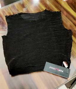 S, M, L and XL size Trendy crop top