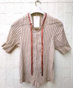New with tag Chic Striped Bow Bodyfit Shirt