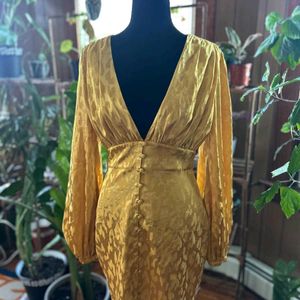 Chic Gold Jacquard Button-Front Dress