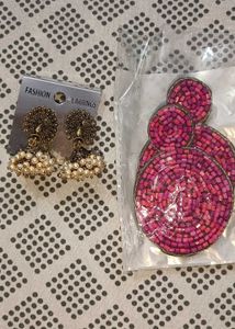 Bundle of 4 earrings