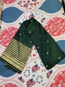 Solid Green KurtaSet with Gold Trim