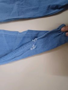 5 Jeans Light Wash Denim Cargo Pants