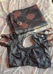 Grey Silk Saree with Stitched Blouse (women’s)
