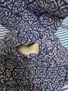 Blue &amp; White Patterned Tote Bag