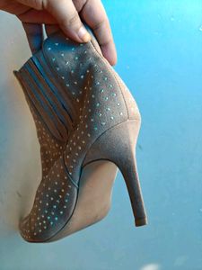 Pencil Boots (Silver Diamond)