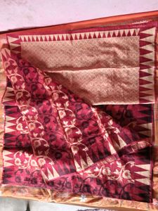 Maroon &amp; orange and black Floral Printed Saree wit